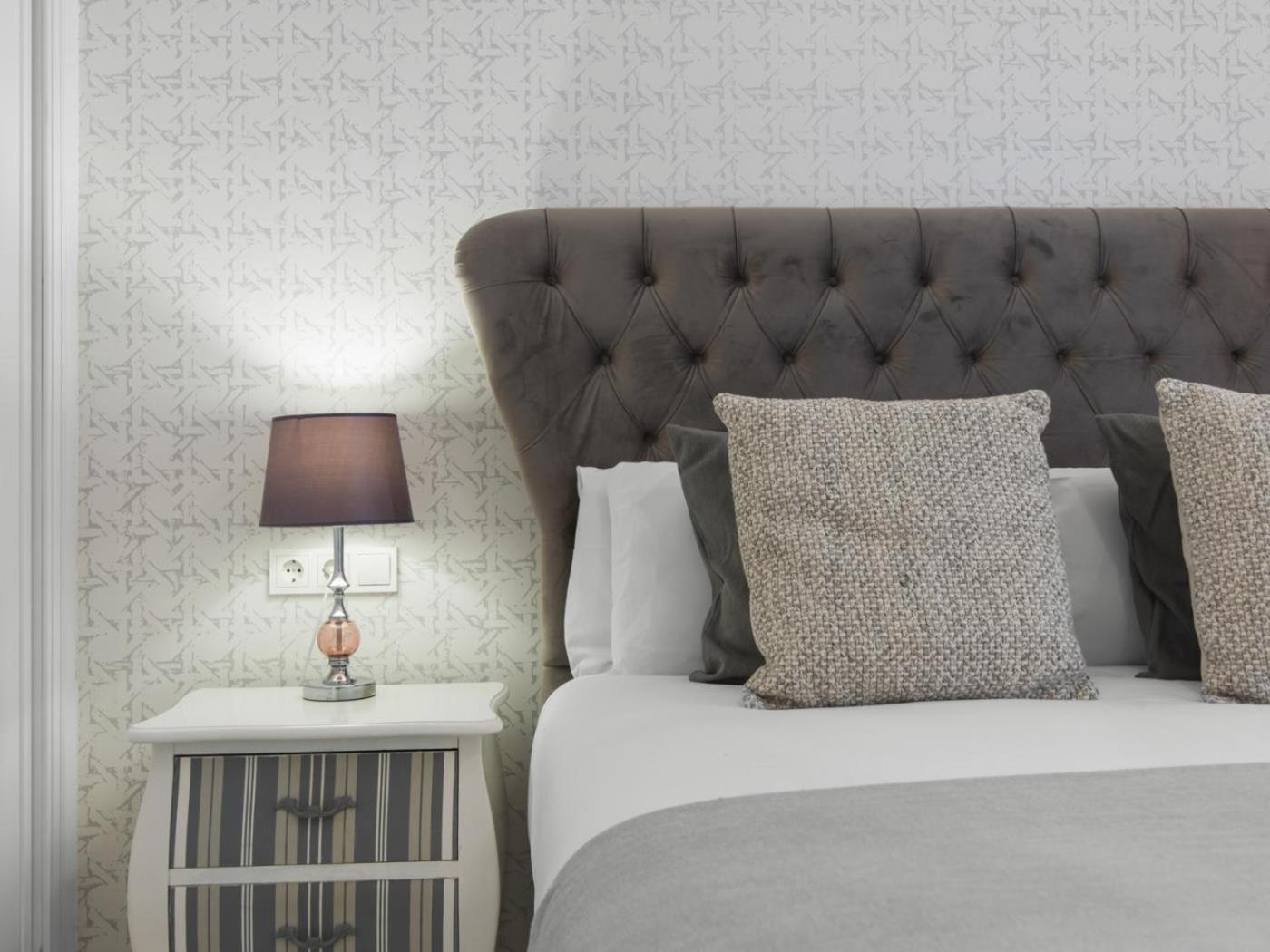 Apartamento Vistas Al Mar En El Centro De Puerto Banus 3 4h *